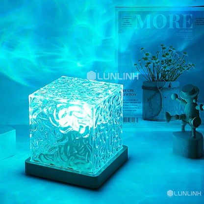 Aurora Tesseract Lamp